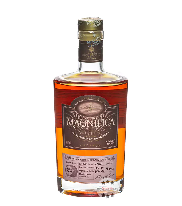 magnifica envelhecida extra premium riserva cachaca 07 liter 2 - Die Welt der Weine