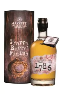 mazzetti grappa 1786 di moscato vermouth cask finish 0 5 l 10 maz11 1280x1280 - Die Welt der Weine