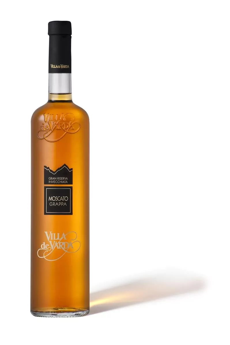 villa de varda grappa moscato riserva 0 7 l 2333 10 - Die Welt der Weine