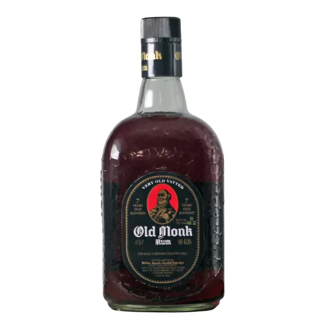 635762 old monk rum 7 jahre 6123 - Die Welt der Weine