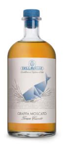 dellavalle grappa moscato gran cuvee villa isa 0 7 l 1521 10 del6 1280x1280 - Die Welt der Weine