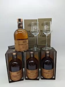 francoli grappa set cask finish 3032 10 fra34 1280x1280 - Die Welt der Weine